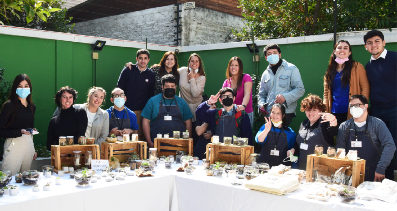 Bazar con Valor, Equipo fundación Alba Lab y Zañartu Ingenieros Consultores